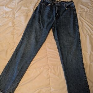 Abercrombie & Fitch Relaxed Fit Blue Jeans